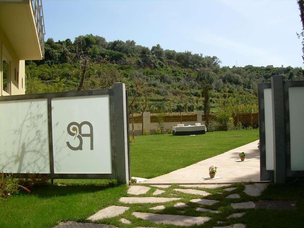 Sant'alphio Palace 4*