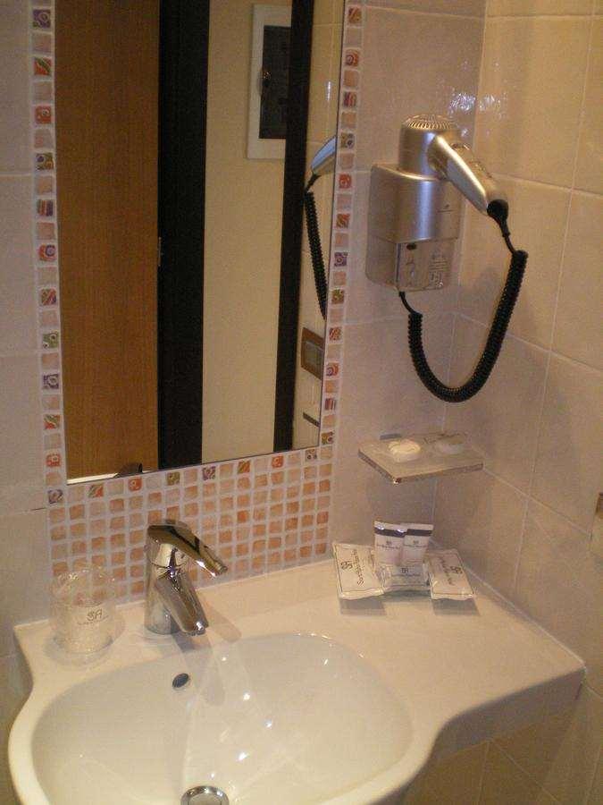 Sant'alphio Palace Hotel 4*
