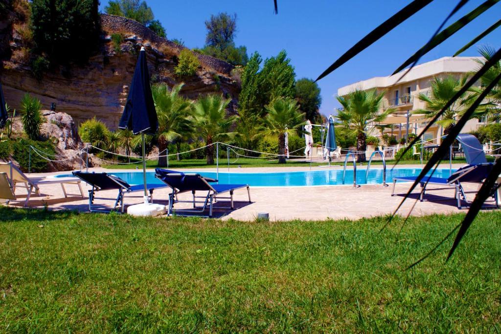 Hotel Sant'alphio Palace 4*