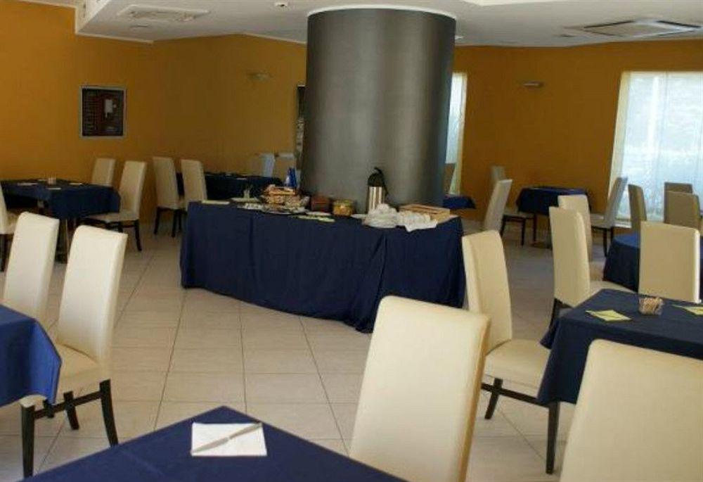 Sant'alphio Palace Hotel 4*