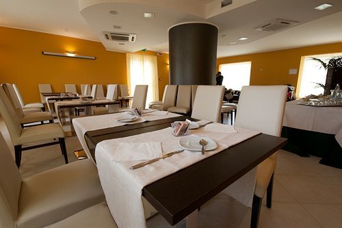 Hotel Sant'alphio Palace