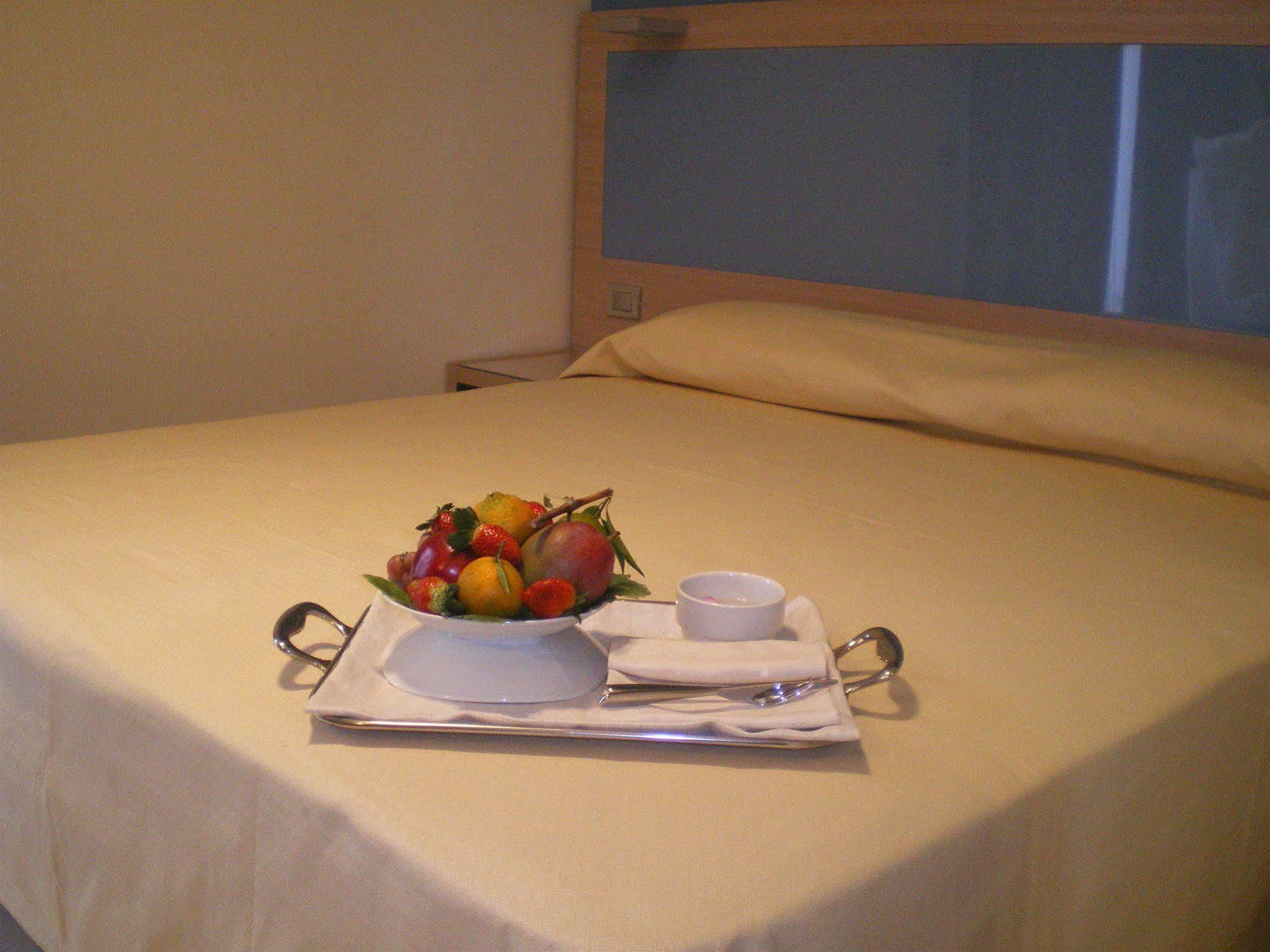 Hotel Sant'alphio Palace